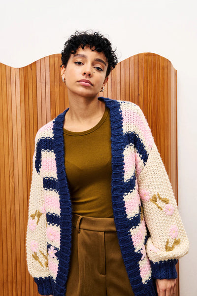 Violin Knit Cardigan バイオリンの編みこみカーディガン 刺繍 DAHLIA CARDI – MIMI & COCO