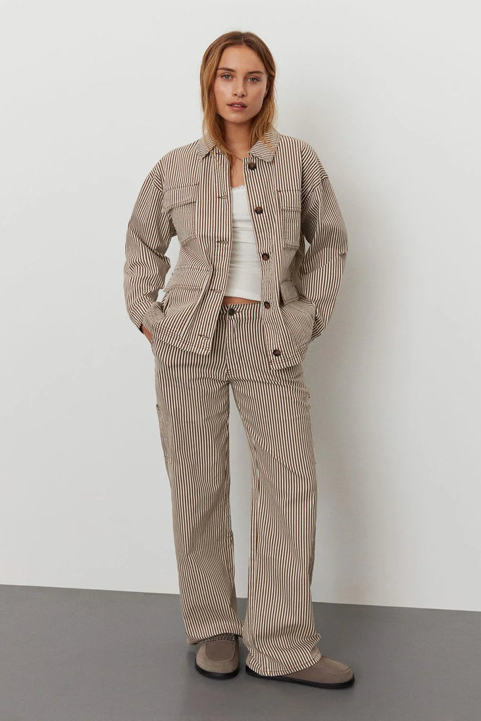 TROUSERS BROWN STRIPED