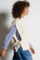 CREAM GILET