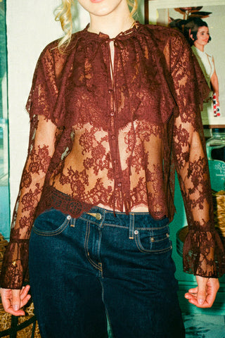 LILI LACE CAPELET