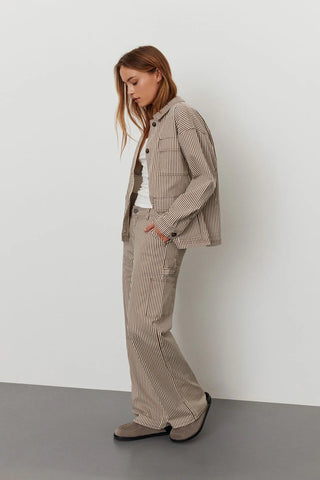 TROUSERS BROWN STRIPED