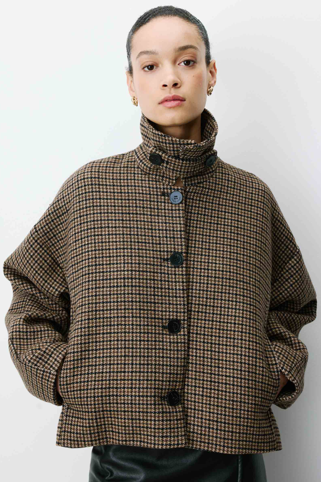 ARTHUR COAT
