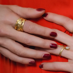 GOLD TEXTURED STATEMENT RING