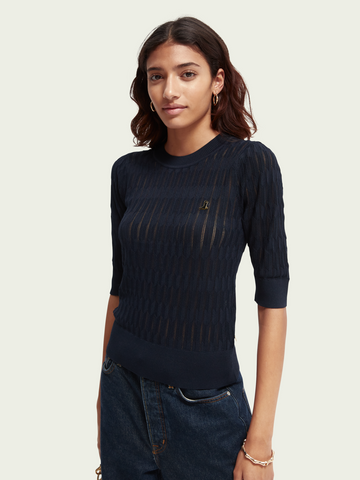 Slim-fit short-sleeved top