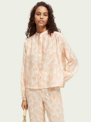 Loose fit shirt with embroidery details