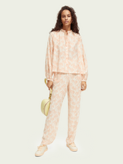 Loose fit shirt with embroidery details