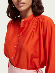 Loose fit shirt with embroidery details